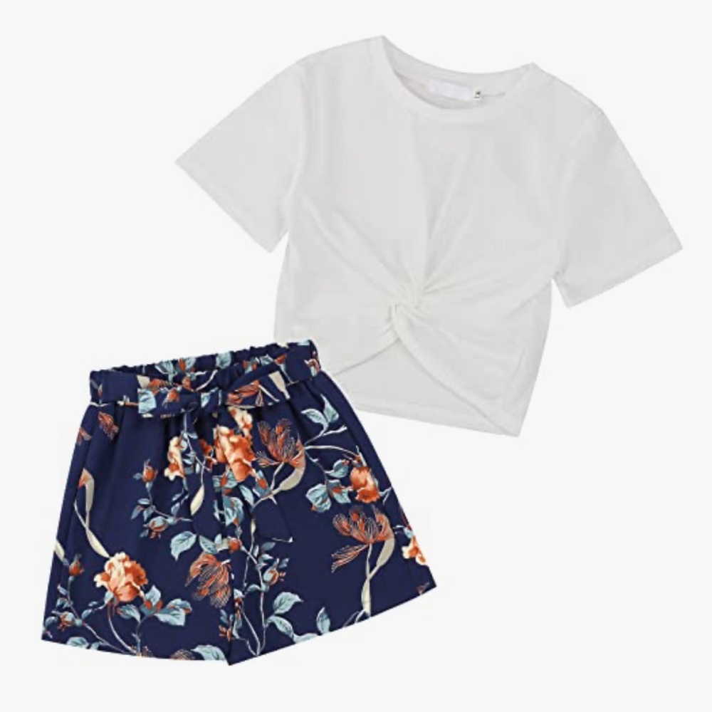 KUKUME Short Sets 2 Piece Outfit Twist Front Crop Top Tie Front Shorts